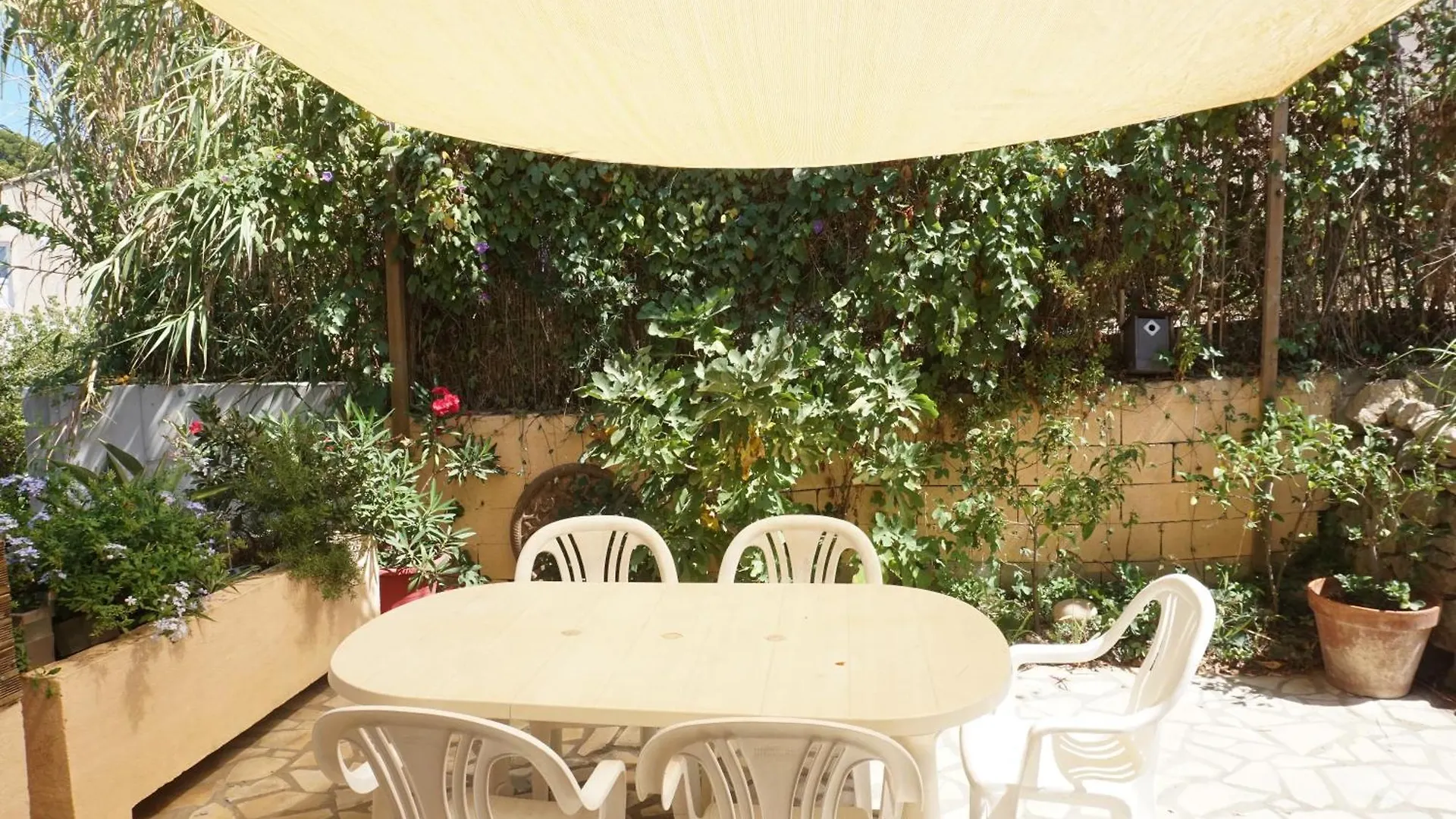 Appartement Presqu`ile de Giens à Hyères 0*,  France